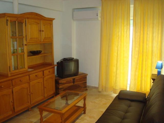 Rentalmar Family Acantilados Salou Zimmer foto